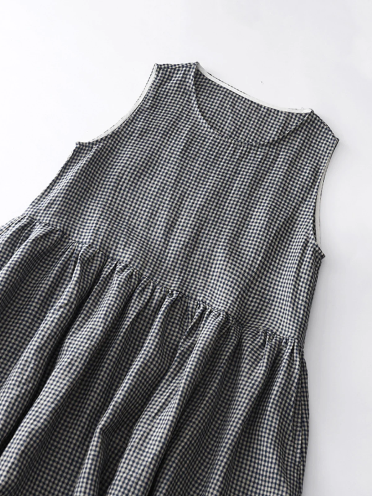 Japanese Style Artistic Slimming Cotton Linen Dress Large Skirt Sleeveless Casual Long Dress Grid Pattern Summer Women's Dress