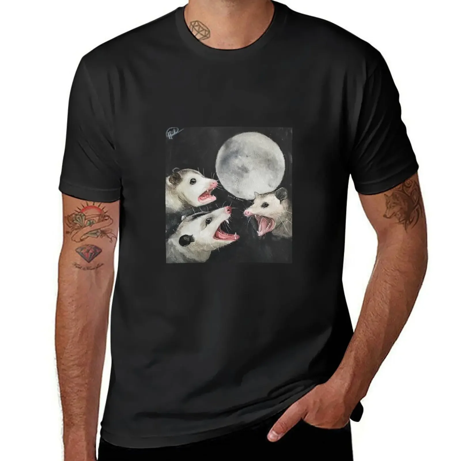 

Possums howling at moon design T-Shirt street wear anime tshirt cute tops tops plain t shirts men