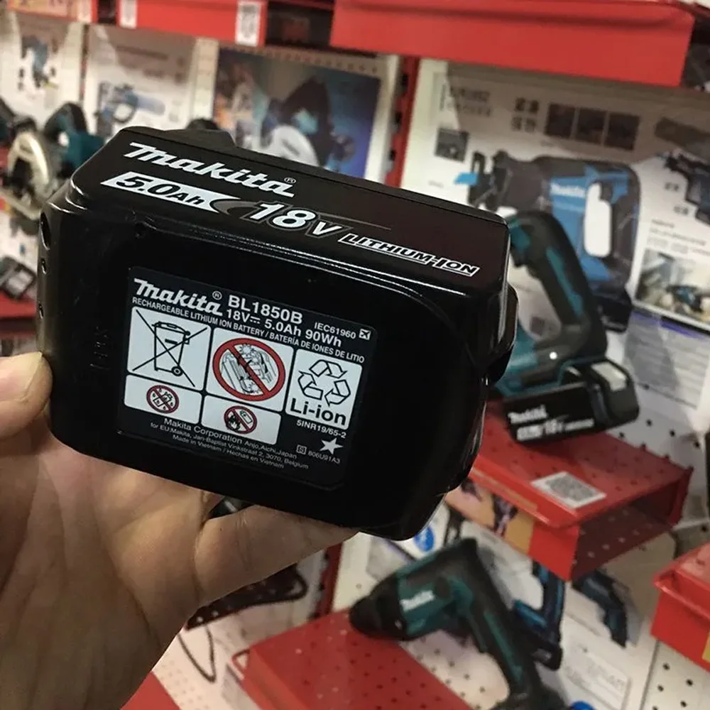 

Original Makita DMC300 li-ion Battery,for Makita 18V power tools DTW190 DTD156D DF487 DHP485 BL1860B Replacement Lithium battery