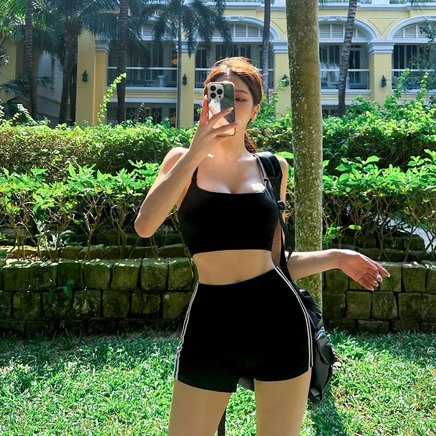 

Новый женский спортивный купальник-бикини 2026 года с плоским вырезом, для пляжного отдыха, раздельный, с чашечками, без косточек