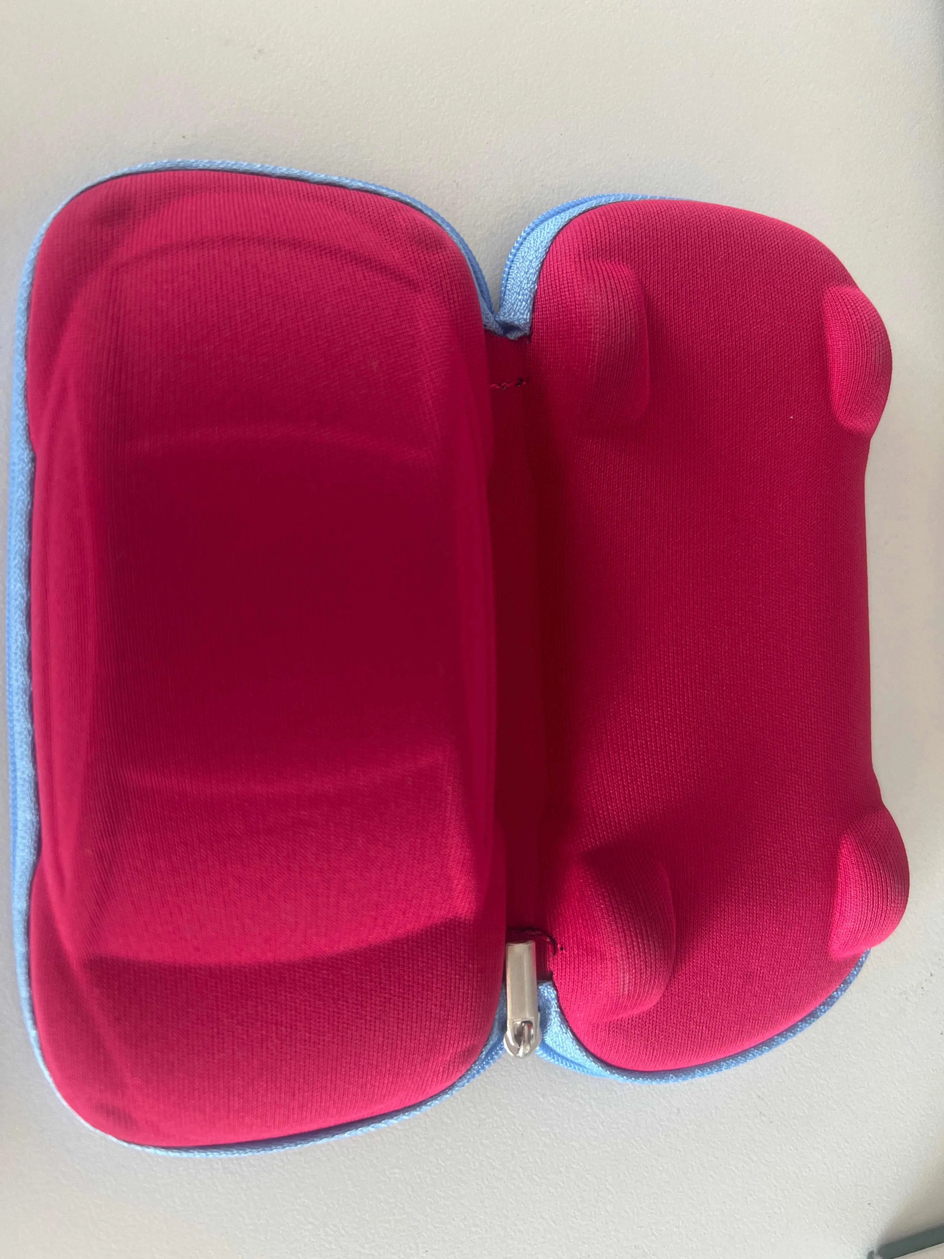 صندوق تخزين كرتون مع سحاب للأطفال ، حقيبة نظارات ، علبة نظارات شمسية للسيارة ، أدوات مكتبية للأطفال ، جديد ،