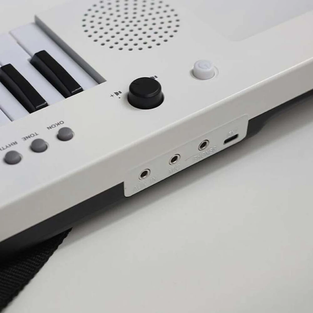 

Bigfun Portable 37-Key Electronic Keyboard Piano Mini Electronic Organ Piano Style Keyboard Guitar Musical