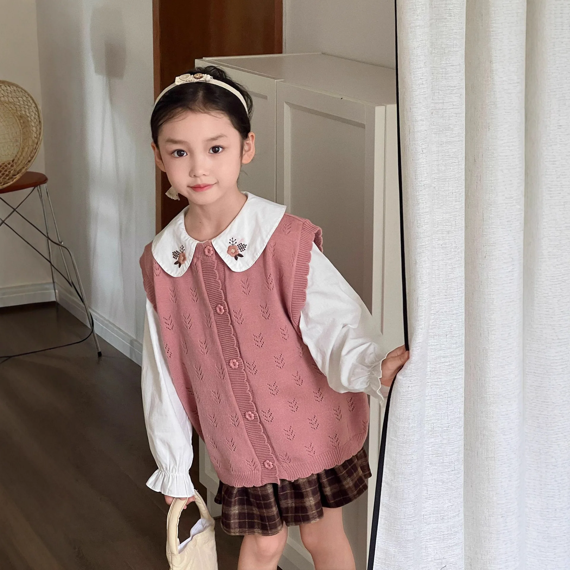 

Детская одежда, свитер для девочек, жилет, осень 2022, детский вязаный жилет с цветочным узором для маленьких девочек