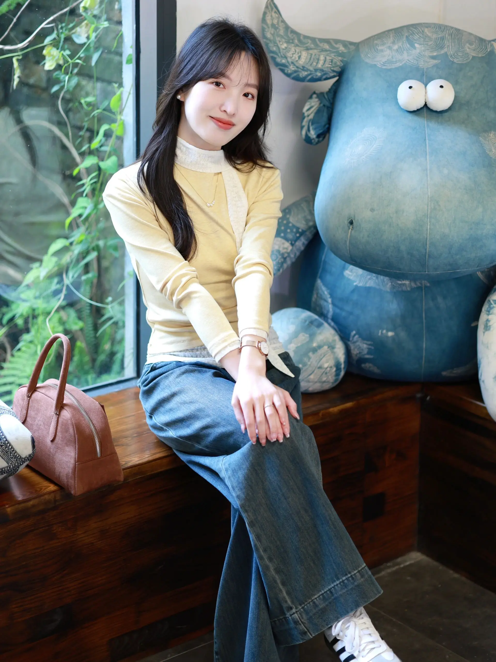 T-shirt coreana Sle Long Sve da donna Slim Fit Base irt Abbigliamento interno oulder Baring Top Pendolarismo Sle Colore puro Primavera A...