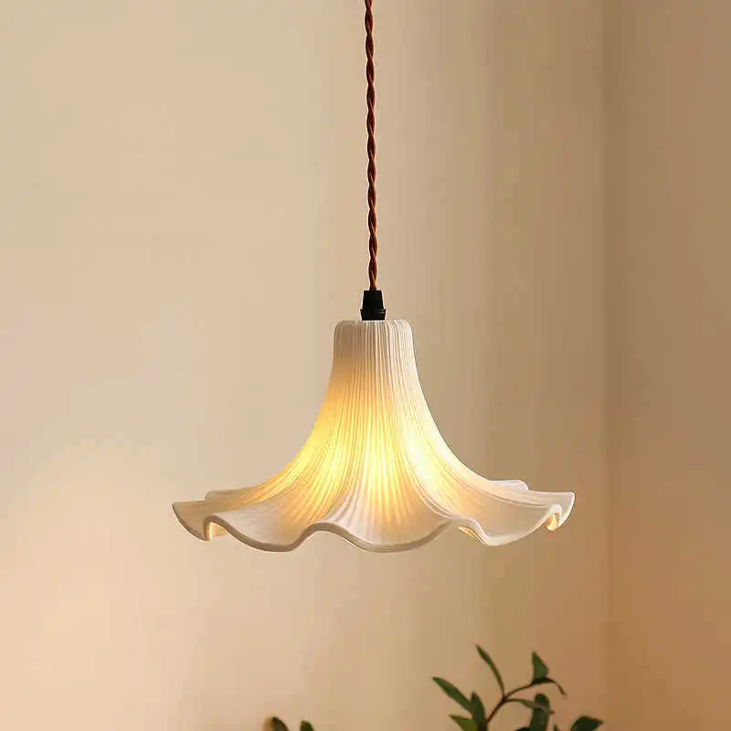 Medieval Style Petal Ceramic Small Chandelier Creative Restaurant Bar Counter Bedroom Bedside Entrance Aisle Indoor Lighting