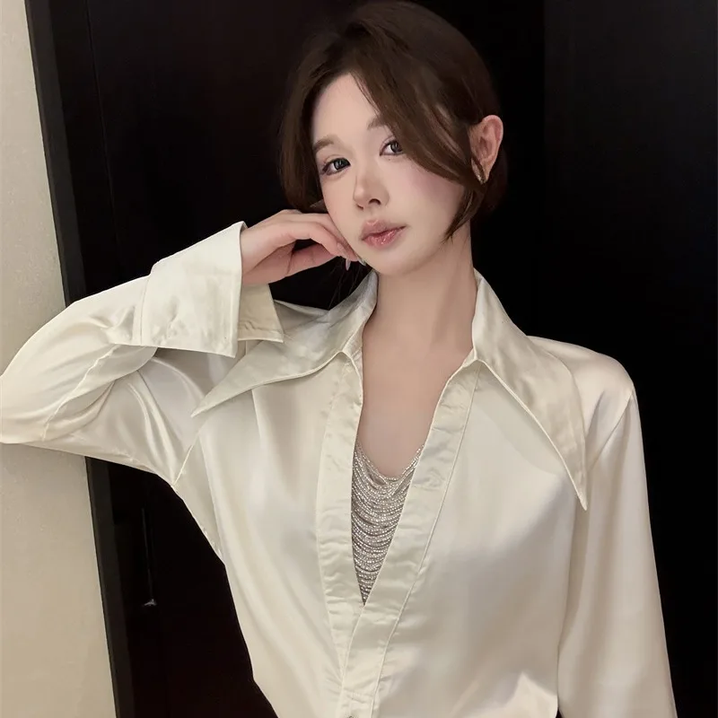 

Heavyweight Chain Linked Vest Top with Mock Two-Piece Shirt Design V-Neck Base Layer Absolutely Beautiful Women's Fashion