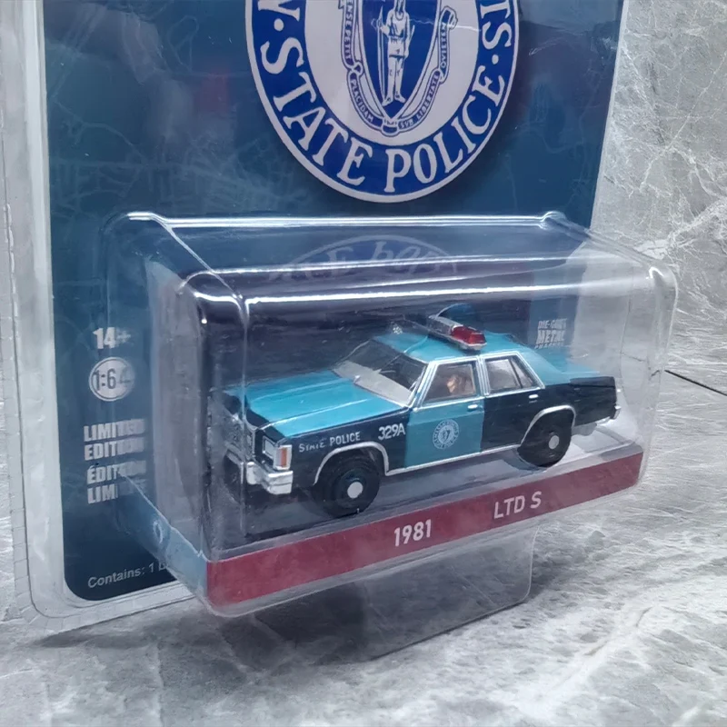 

Масштабная модель автомобиля 1/64 1981 LTD S из сплава, статическая, коллекционная, для демонстрации, игрушка, подарок, сувенир, украшение
