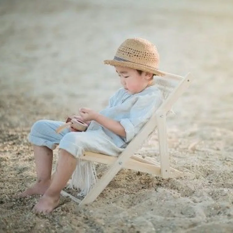 Składane drewniane krzesło plażowe dla dzieci Model Mini rozkładane krzesło na zewnątrz Dekoracja biurka Rekwizyty fotograficzne dla dzieci