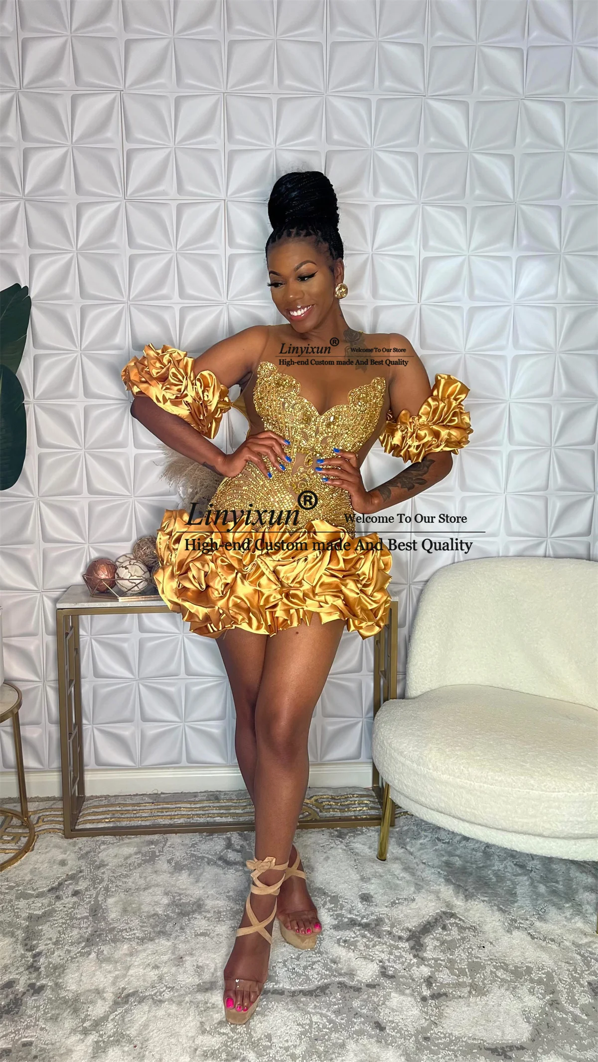 Eleganckie bufiaste krótkie sukienki balowe dla czarnych dziewczynek luksusowe zroszony Mini suknie na przyjęcie urodzinowe damskie sukienki koktajlowe na powrót do domu