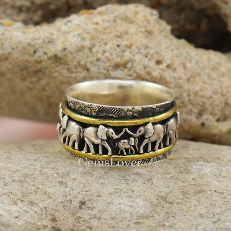 

Men's jewelry hip-hop elements European and American simple retro elephant pattern luxury personalized ring old wholesale