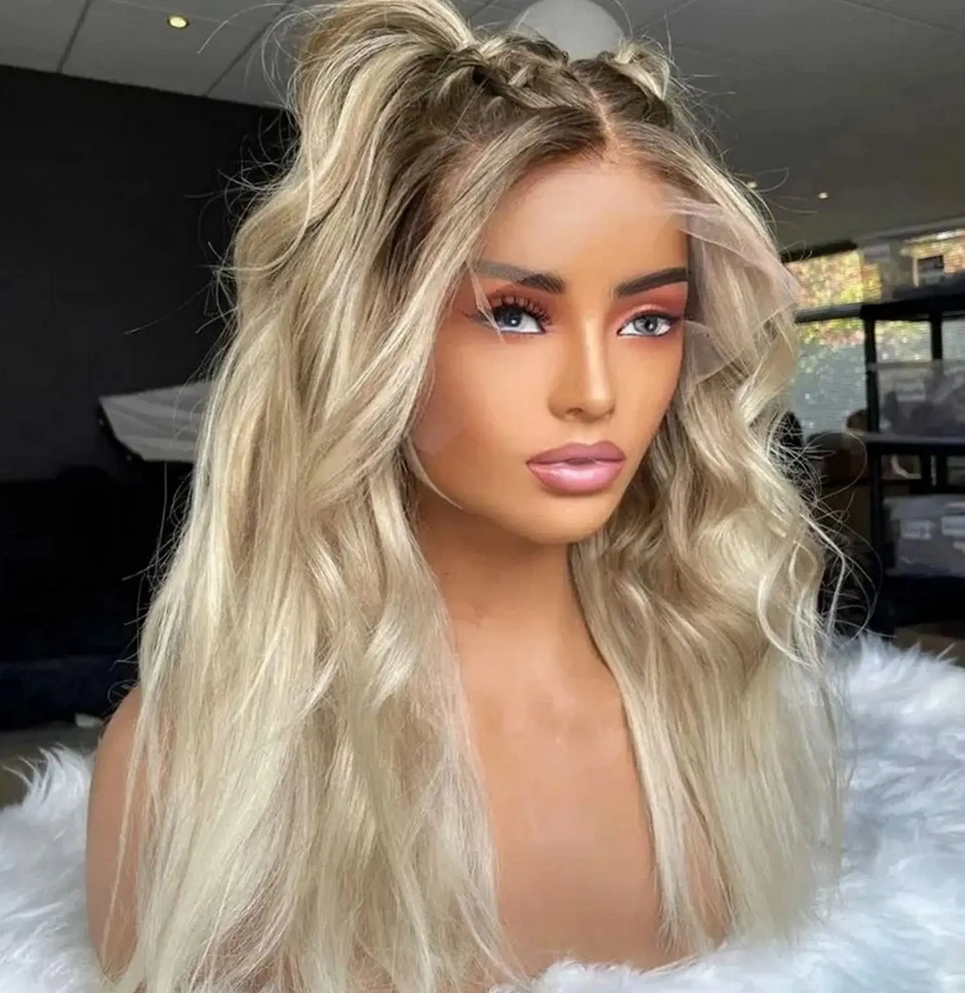 16 Inches Adjustable Ombre Ash White Blonde Synthetic Lace Top Wigs 13*4 HD Transparent Lace Wigs Soft Loose Wave Glueless Wigs