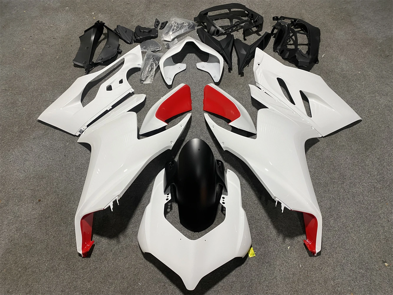 Fit For Ducati Panigale V2 2020-2022 Motorcycle Hood Side Panel Rear Seat Cover kit Fairing