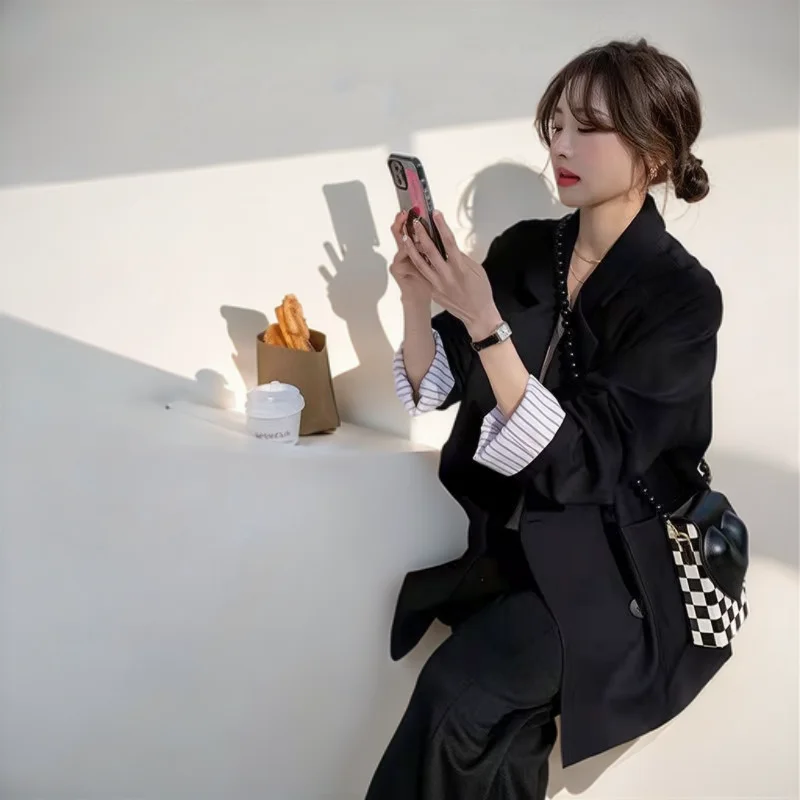 

Элегантный и молодежный женский блейзер из кашемира, свободного кроя, с легким драпированием, на завязках, воздушный, широкий, дышащий