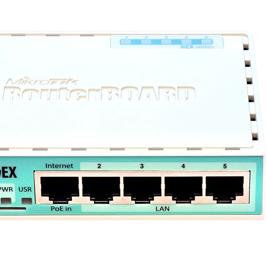 Offre spéciale: routeur Gigabit MikroTik RB750Gr3 5 ports avec Port USB RB750Gr-3