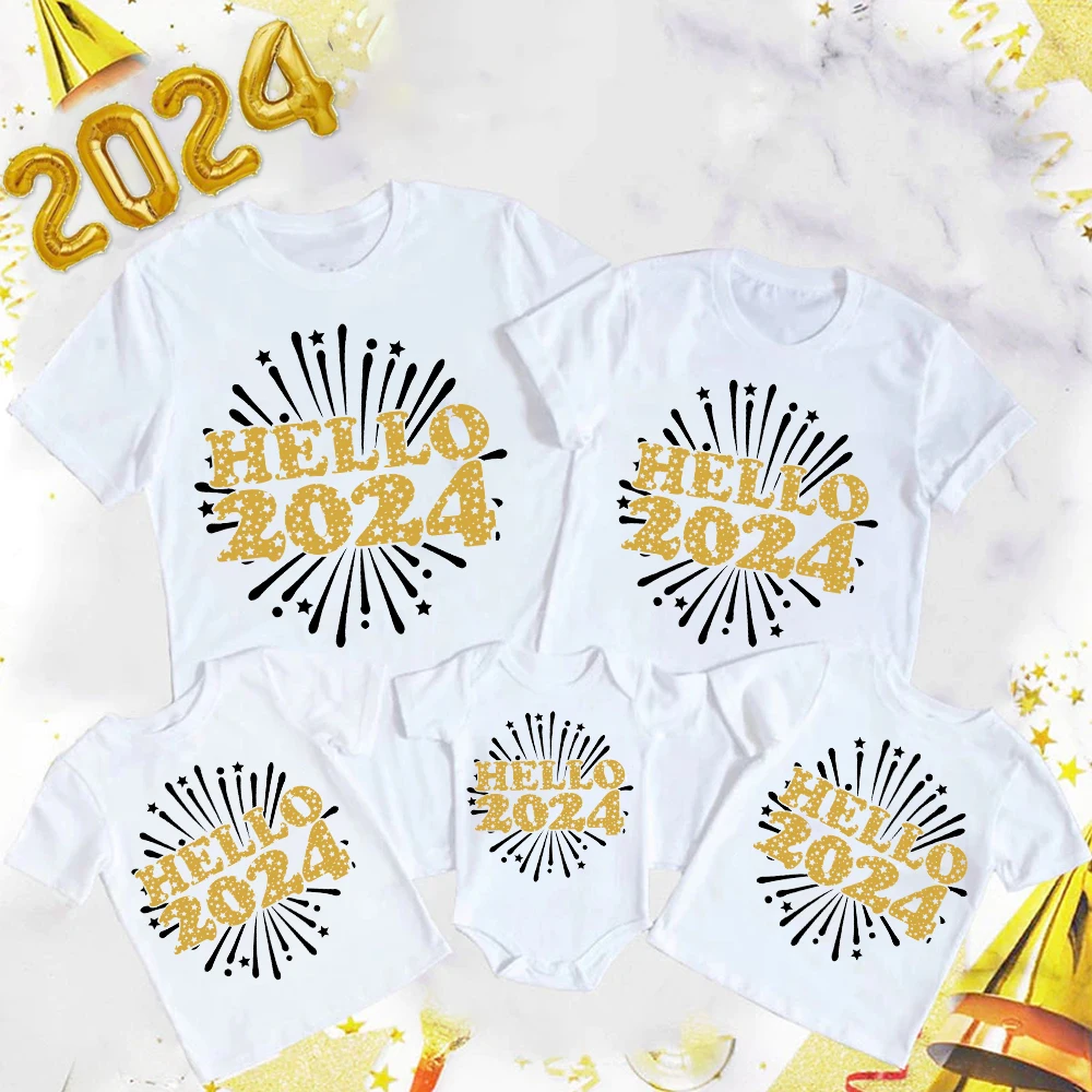 Hello 2024 Family Matching Outfits New Year Party Dad Mom and Daughter Son T Shirt Baby Bodysuit Family Look New Year's Clothing