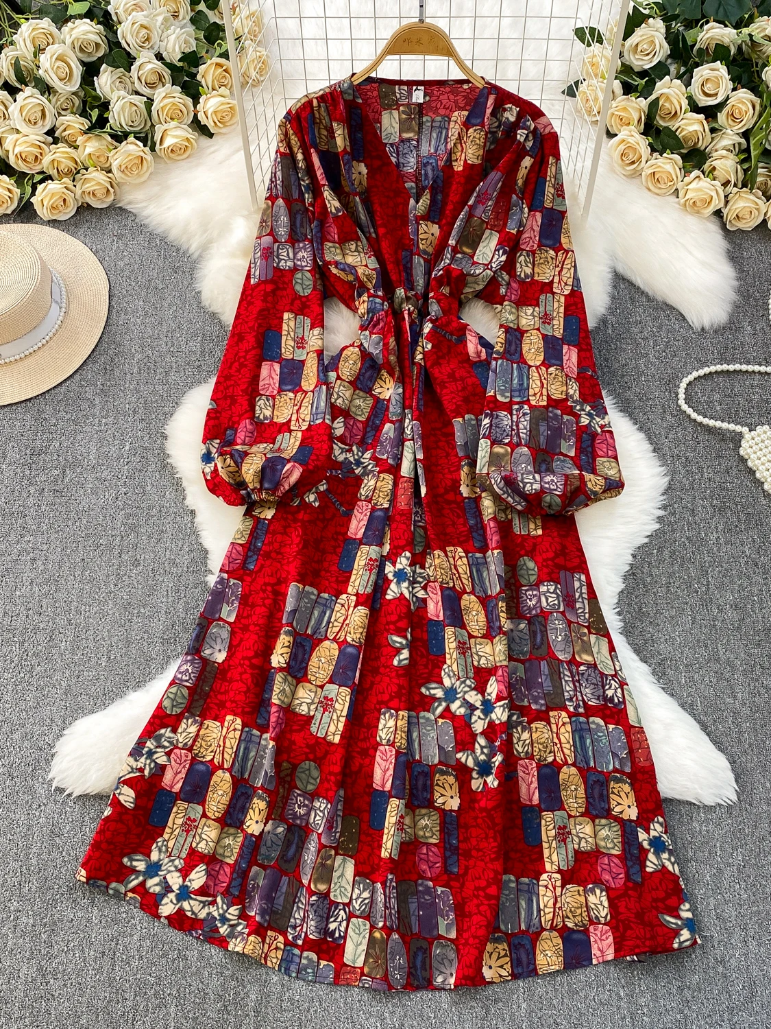 

Foamlina French Retro Print V Neck Puff Sleeve Dress Women Autumn Mature Tie Up Cinched Waist Flattering Tea Break Maxi Dress