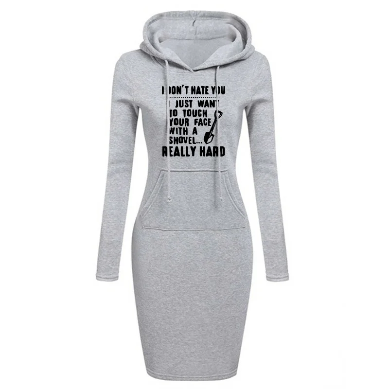 أنا لا أكرهك أريد فقط أن تلمس وجهك مع مجرفة... فستان نسائي بقلنسوة صعب حقًا