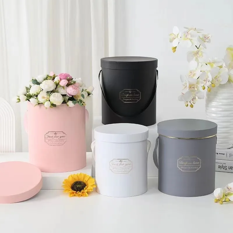 3-piece Valentine\'s Day Flower Packaging Box Round Flower Handheld Cylinder Bucket Mini Flower Bucket Gift Box