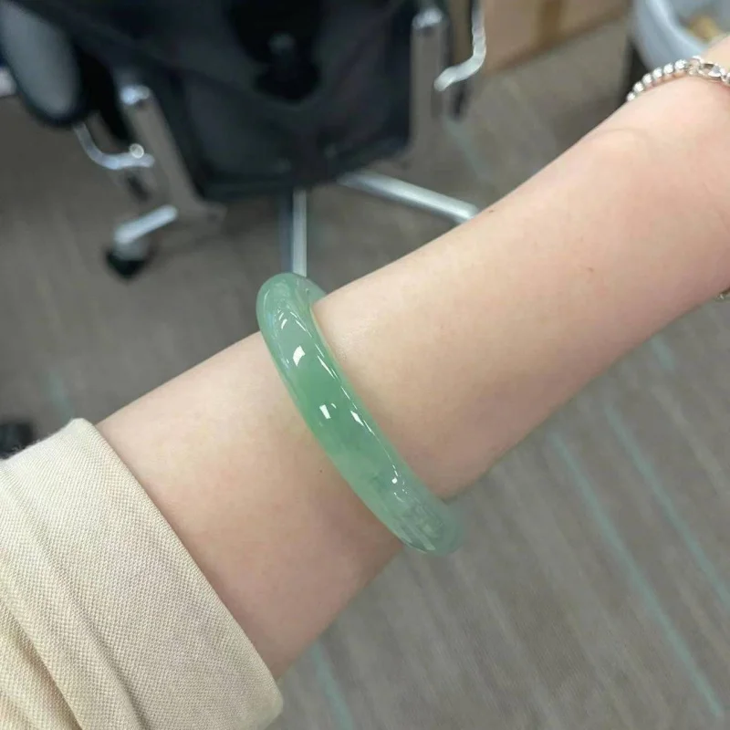 الراقية مجوهرات مثل الفاكهة الطبيعية ميانمار اليشم سوار الضوء الأخضر الزهور العائمة منعش S