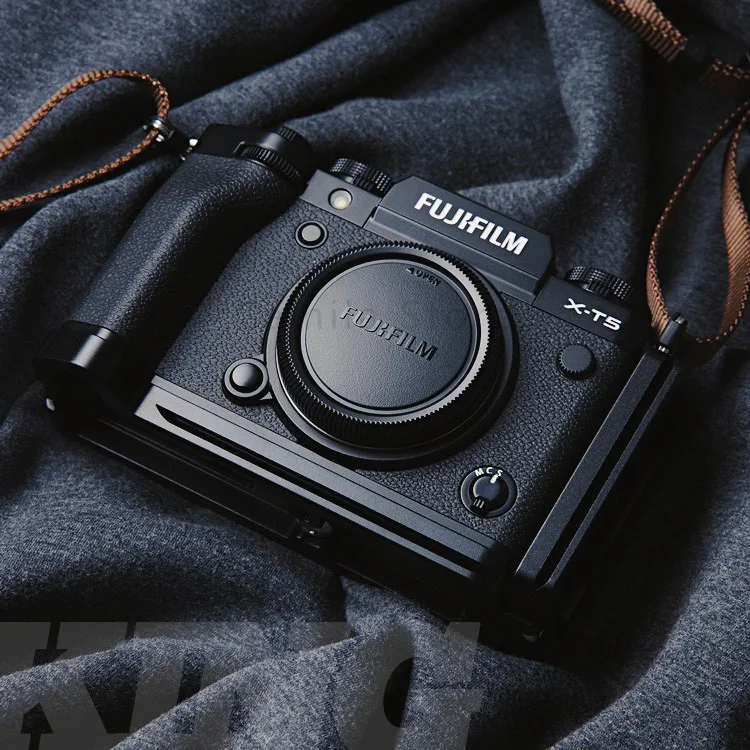 L pionowy płyta szybkiego uwalniania QR statyw uchwyt ręczny uchwyt do FUJI FUJIFILM X-T5 XT5 XT-5 xt 5 arca-swiss RRS kirk