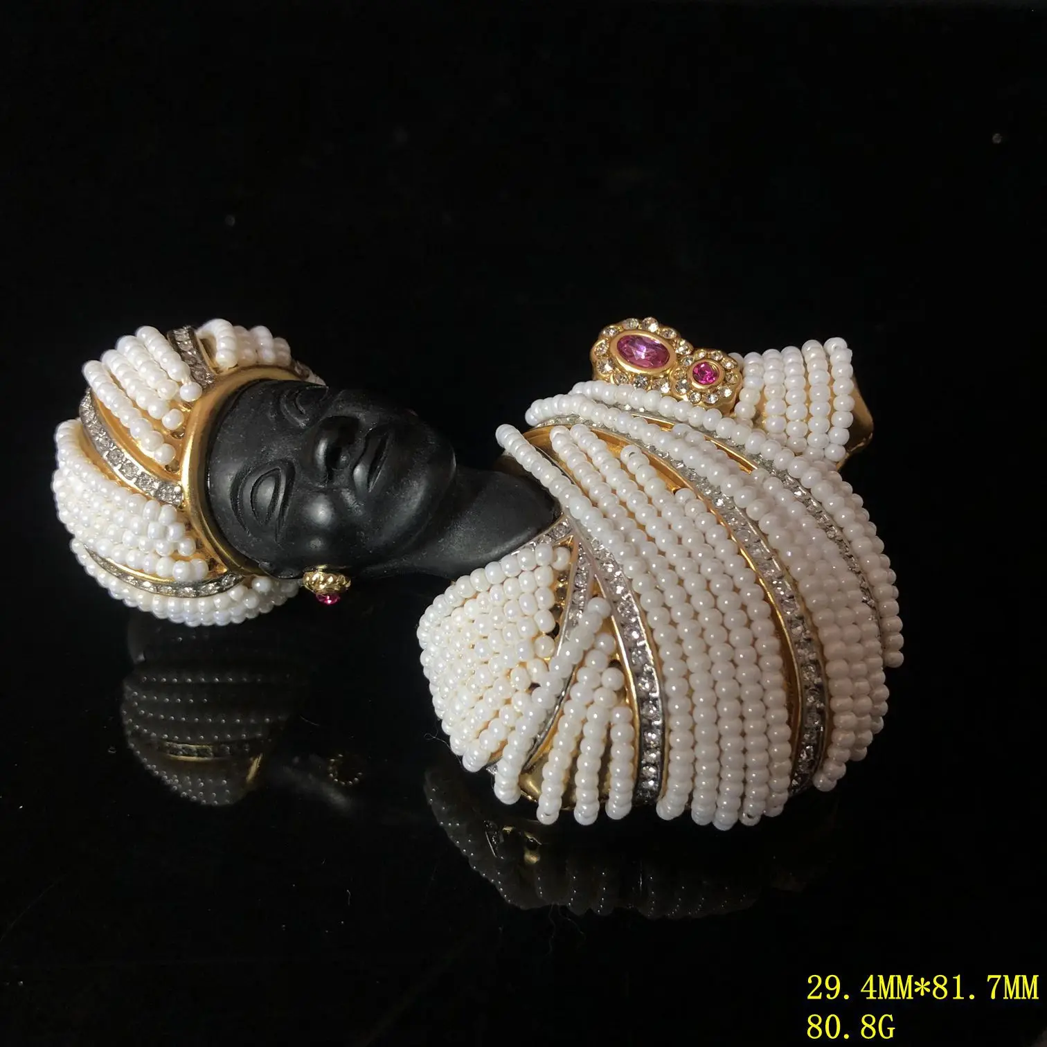 fashion design three-dimensional brooch  versatile hand-woven white beads  diamond heavy industry brooch pin