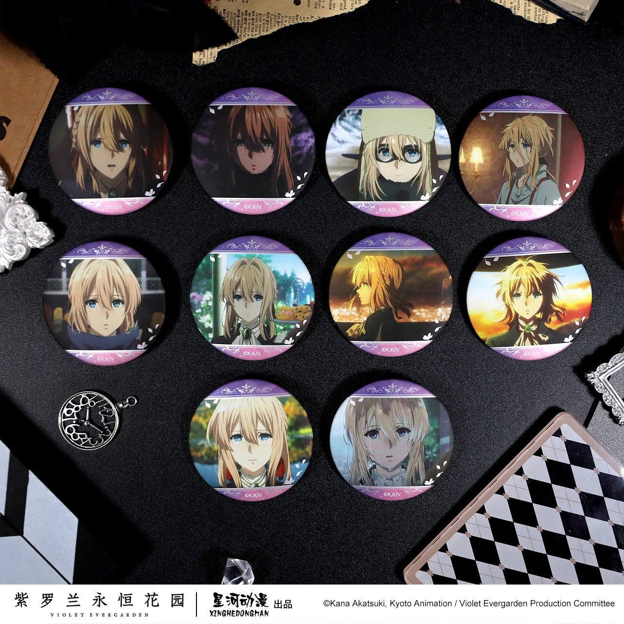 Violet Evergarden‌ Gilbert Claudia Erica Luculia China Official Authorization Scene Design Badge 10Pcs/Set