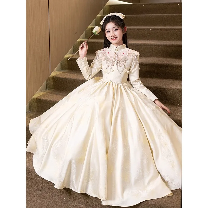 

Chinese children's dress 2025 autumn and winter new fashion trend retro ethnic performance children's dress