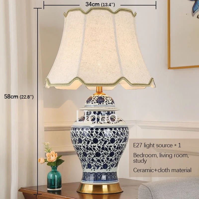 Hongcui Modern Ceramics Table Lamp LED Dimming Chinese Blue And White Porcelain Desk Light for Home Living Room Bedroom