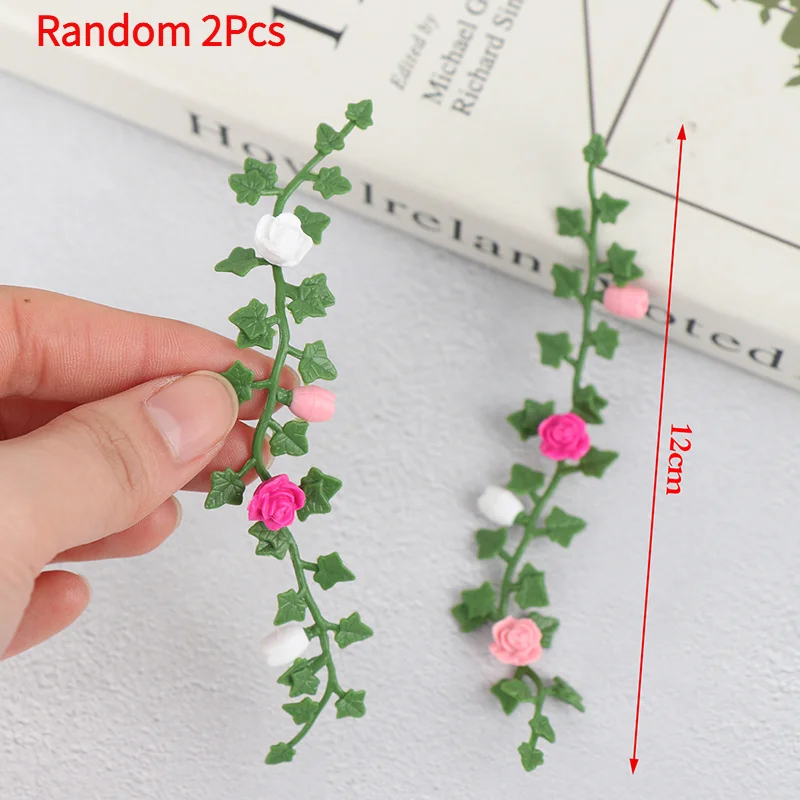 Random 2Pcs 1:12 Dollhouse Miniature Rose Flower Vine Climbing Rose Wattle Home Decor.