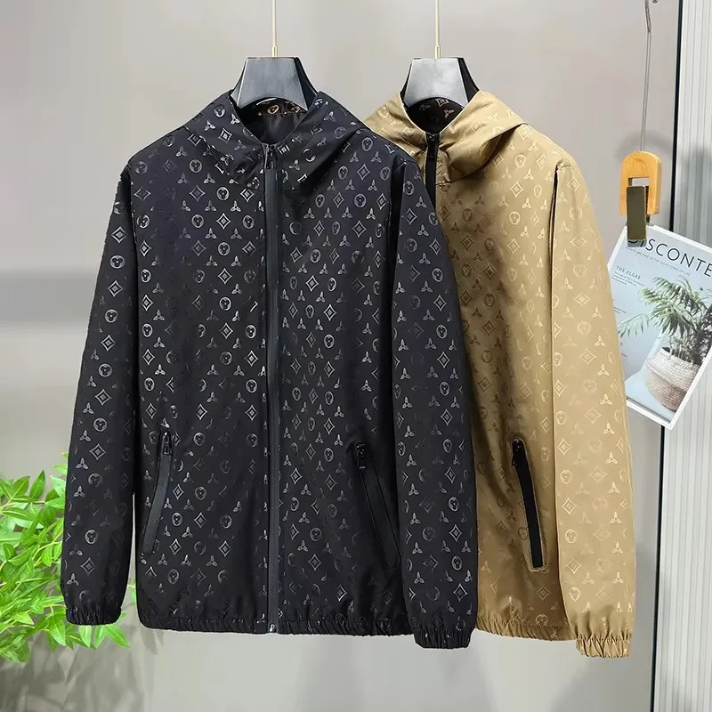 

Men Casual Windbreaker Jacket Luxury Brand Hooded Print Zipper Windproof Autumn Harajuku Streetwear Hip Hop Lightweight Jacket