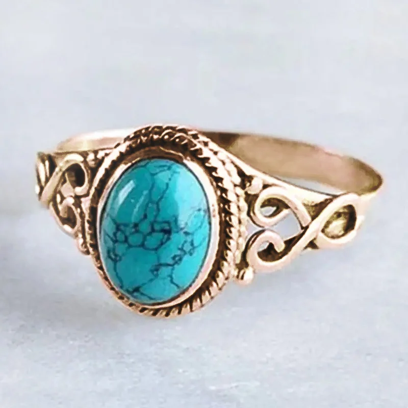 Huitan Retro Style Finger Ring Temperament Lady Anniversary Ceremony Accessories with Hollow-out Design Party Jewelry for Women
