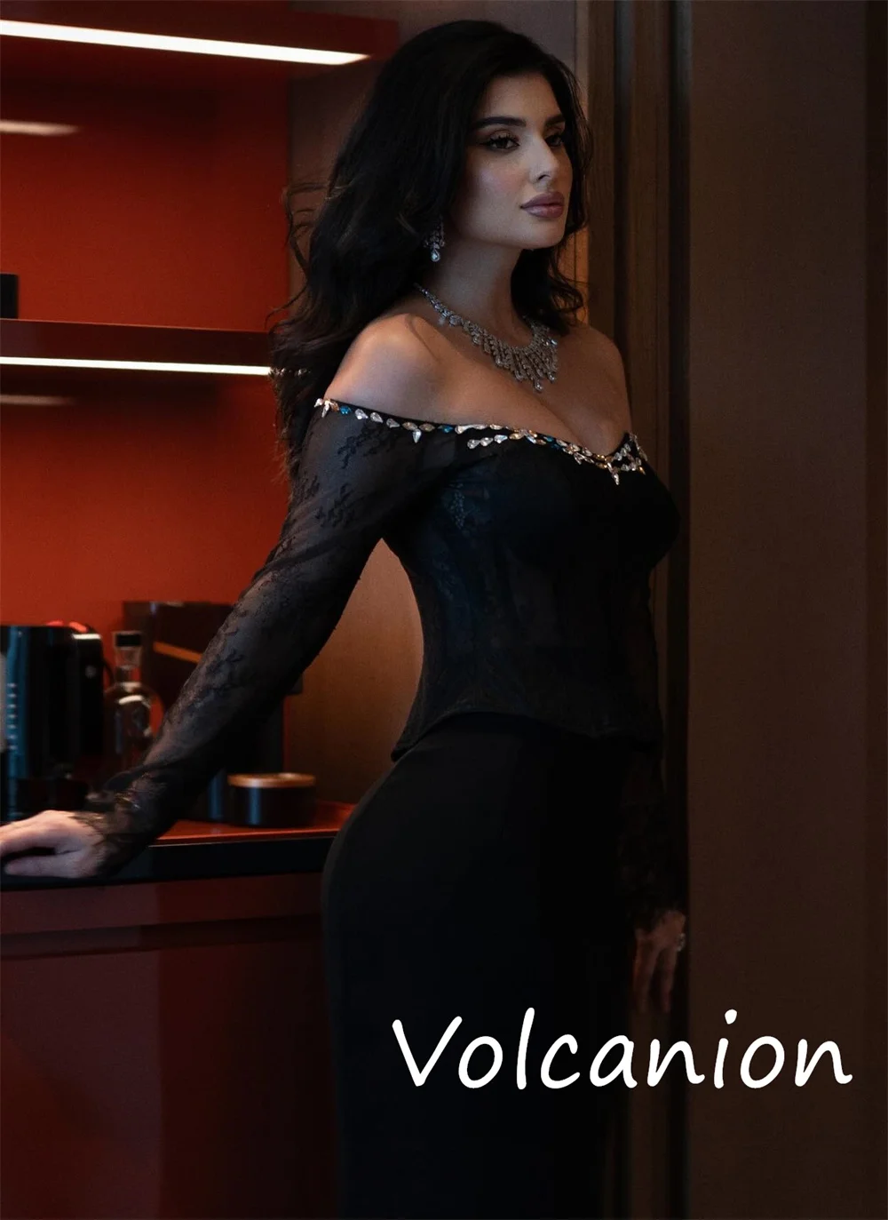 Sukienki na zamówienie w stylu chińskim, cekinowe, plisowane, trąbka, z odkrytymi ramionami, długie, seksowne, na specjalne okazje.