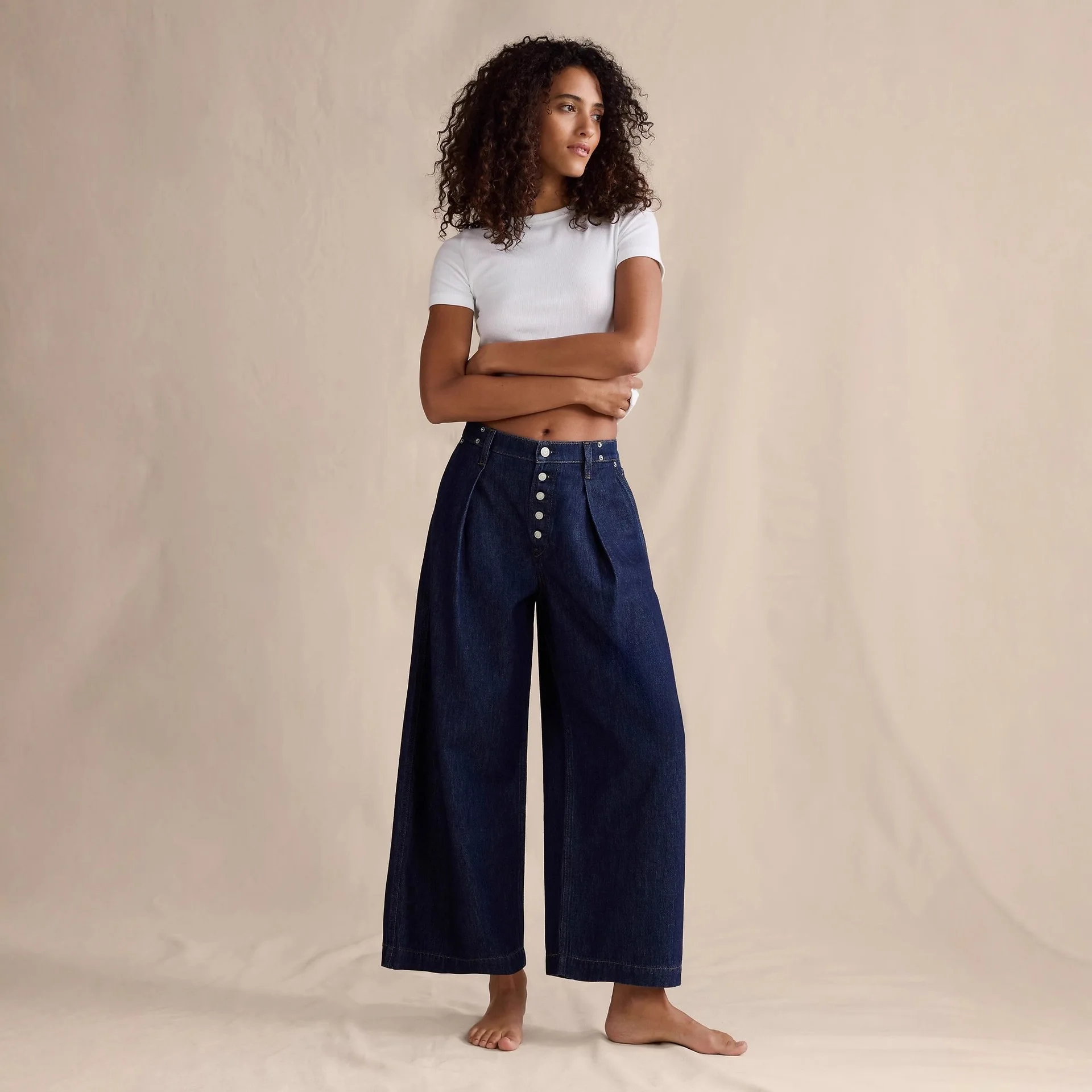 Women's Wide Leg Jeans Loose Fit Mid-Rise Denim Pants Casual Solid Color with Pockets Fashionable Comfortable Solid Clothing
