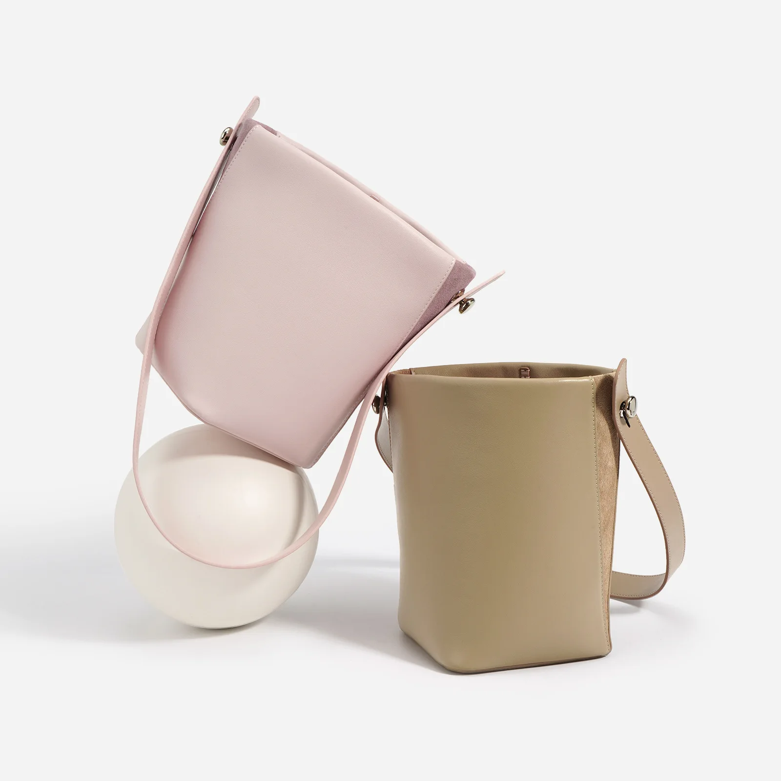 Minimalist Chic Diaper Bags For Women Designer Leather Messenger Bag Simple Crossbody Bag Large Capacity Elegant Shoulder Bag
