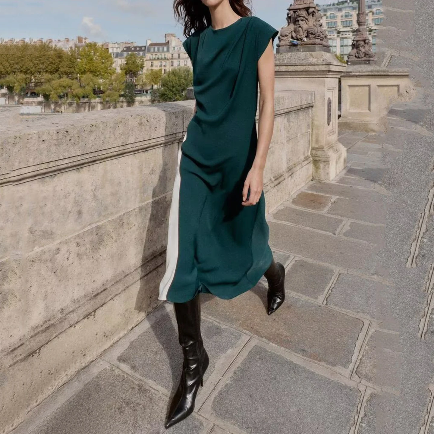 Z 2025 Novo Vestido Midi Casual de Moda, Versátil e Estiloso, com Mangas Curtas e Decote Redondo para o Dia a Dia