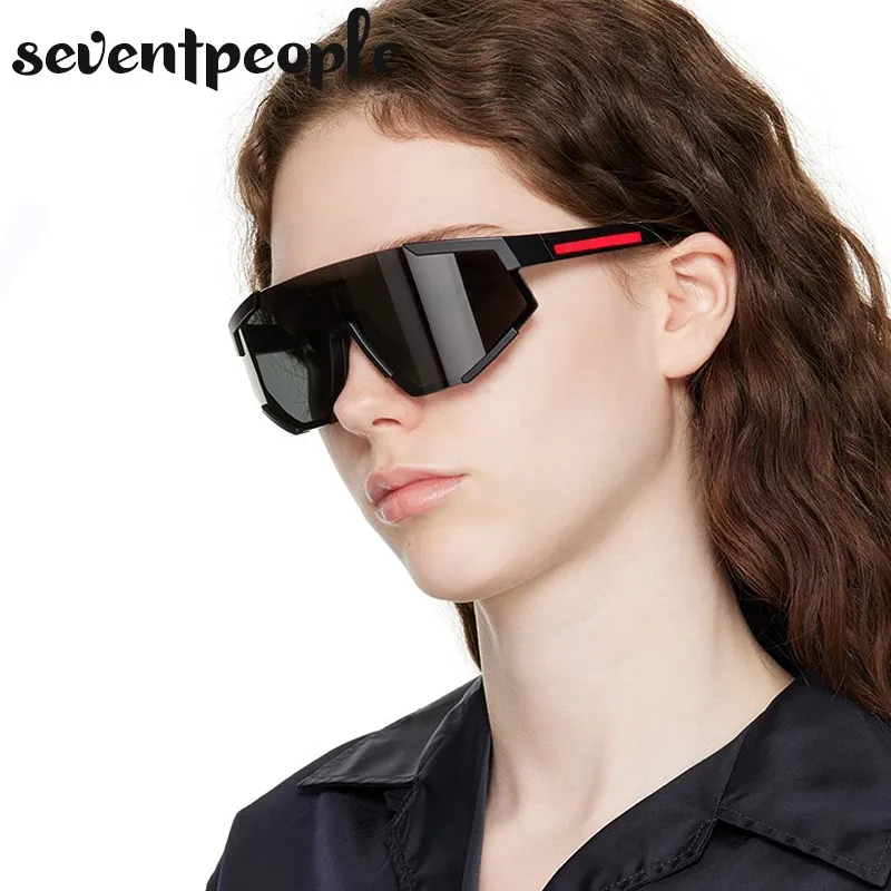 Sporty Oversized Shield Sunglasses Women Outdoor Sports Goggles Men Steampunk Sun Glasses Male One Piece Punk Sunglass Unisex