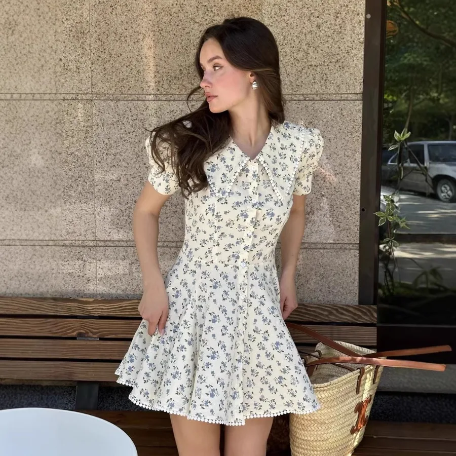 

【New style】Floral short-sleeved dress 2026 summer new style temperament slim and sweet dolly collar single-row short skirt