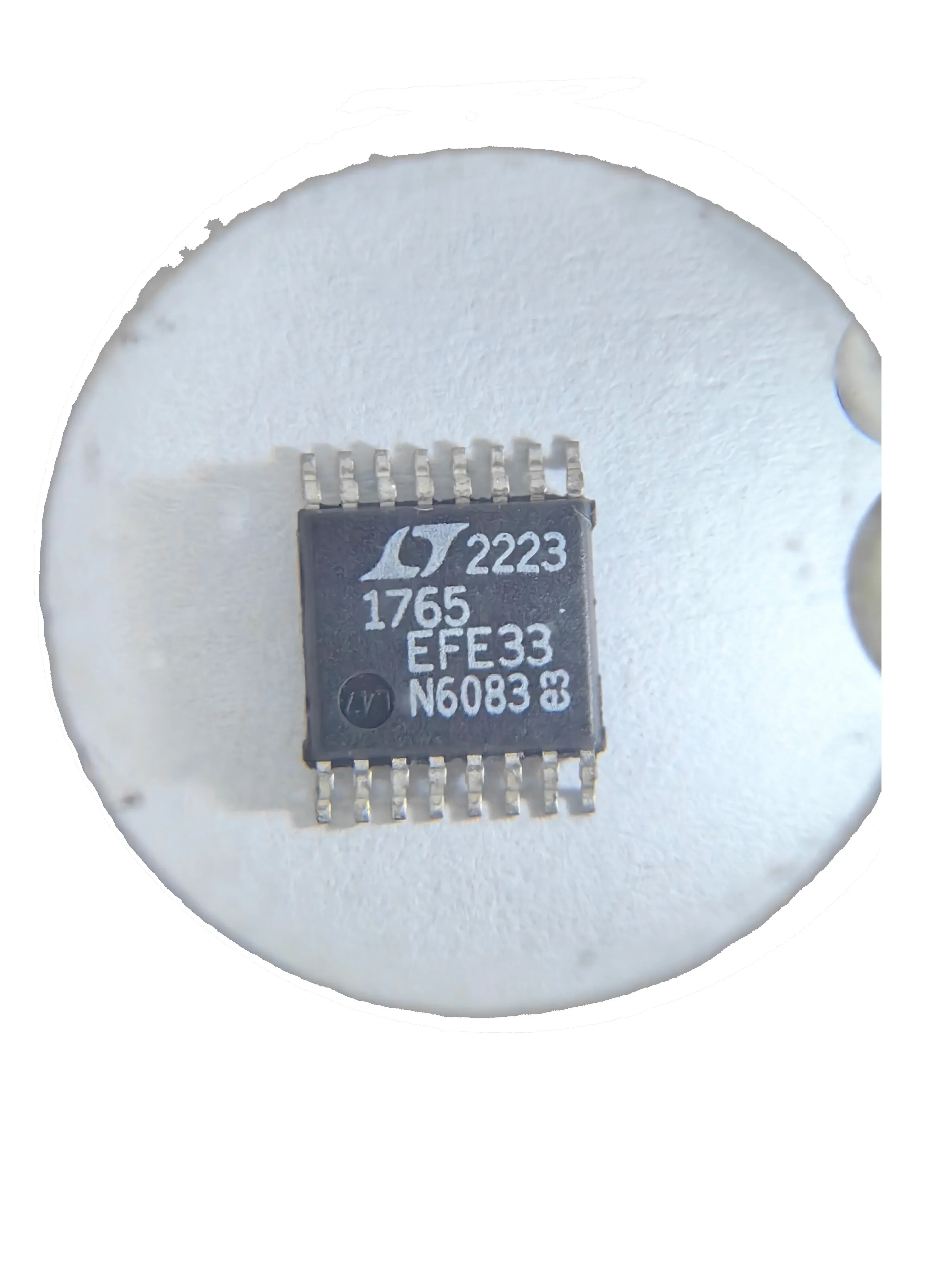 LT1765EFE LT1765EFE-1.8 LT1765EFE-3.3 LT1765EFE-5 LT1765 - Monolithic 3A, 1.25MHz Step-Down Switching Regulators