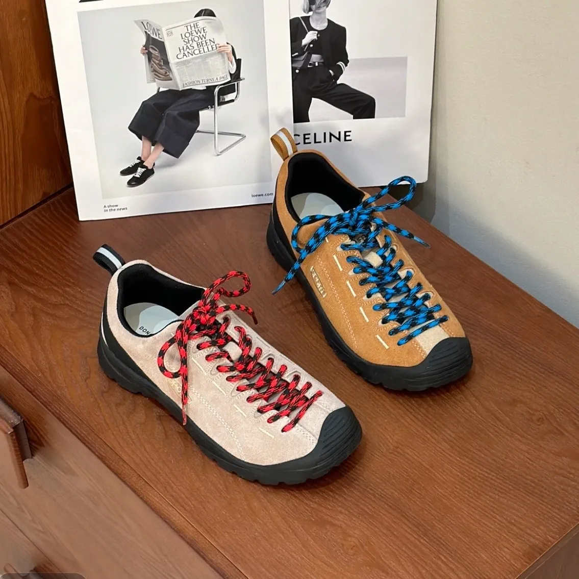 Mountaineering shoes, women's color blocked training shoes, spring new style, outdoor lightweight casual sports shoes