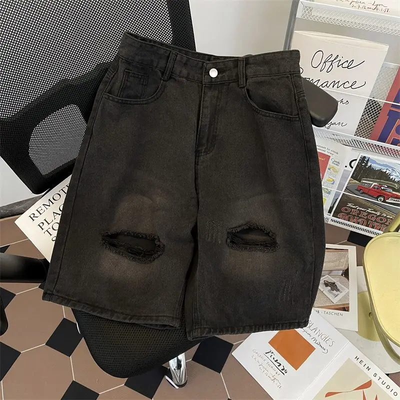 ผู้ชายห้าจุดฉีกยีนส์ฤดูร้อนบางหลวมล้างทําความสะอาดได้เก่ากางเกงขนาดกลาง