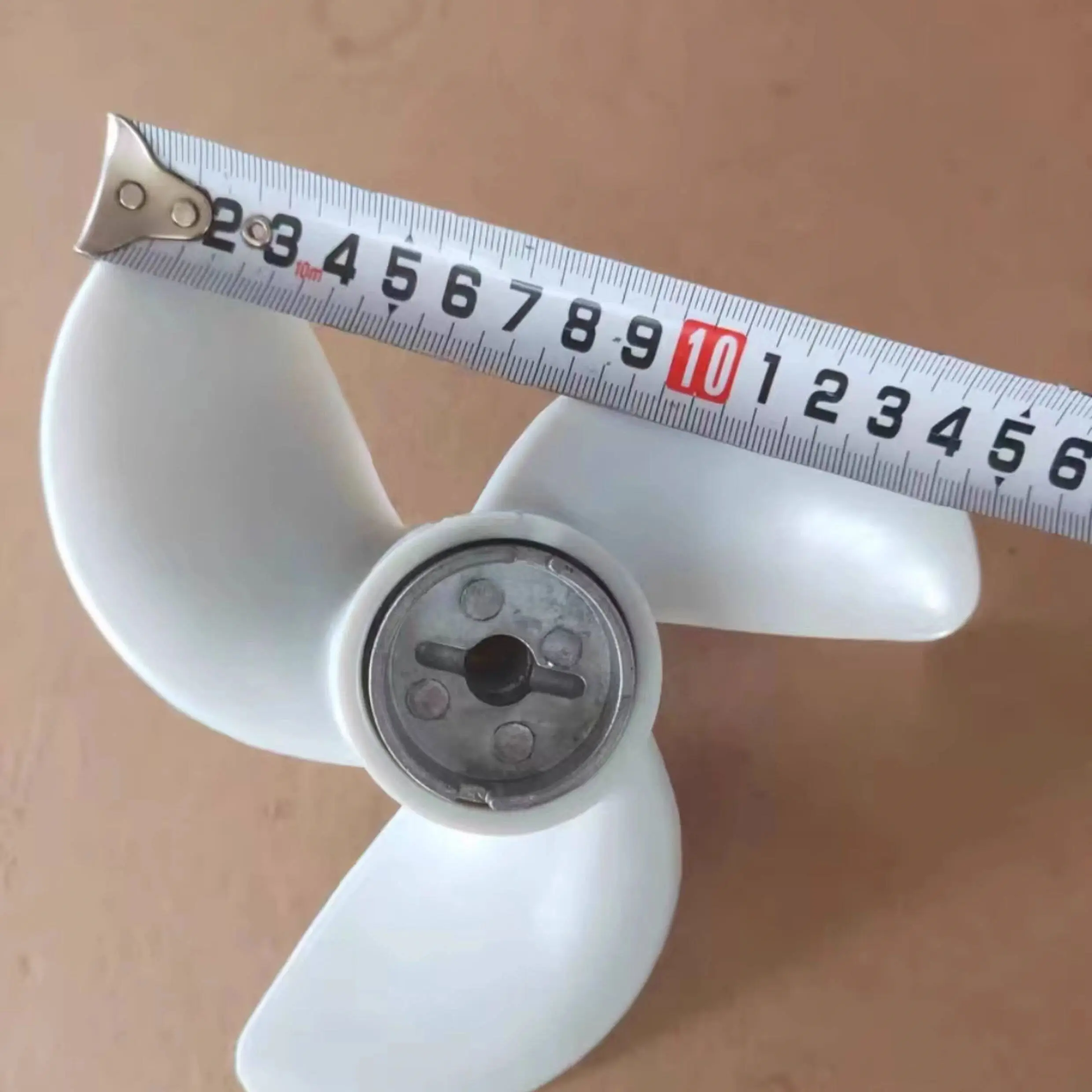 

Hangkai 2-Stroke 3.5/3.6 HP & 4-Stroke Air-Cooled 3.6/4.0 HP Outboard Motor Nylon Propeller