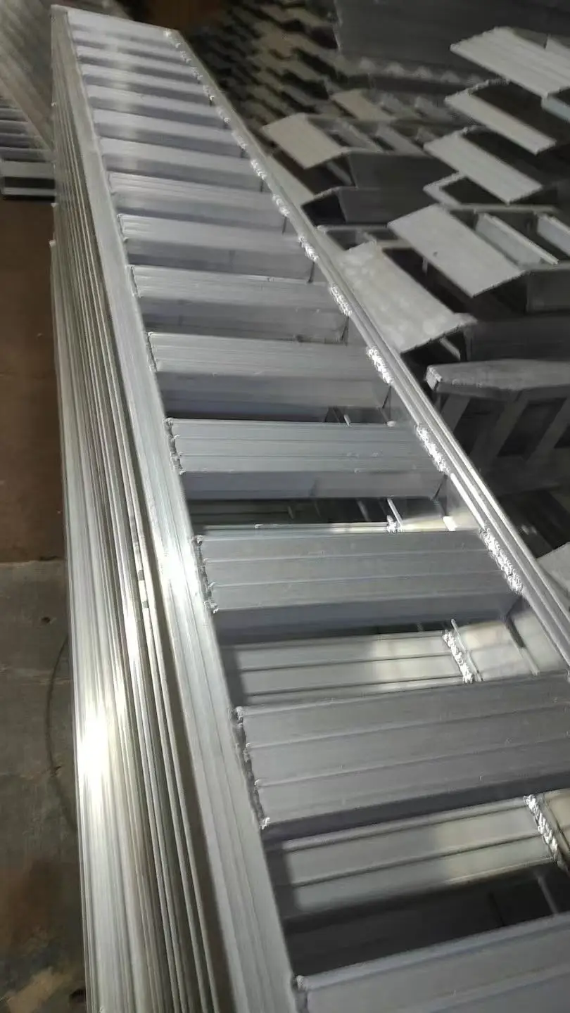 6M 8T Factory Direct Supply Aluminum Heavy Duty Car Container Ramp For Forklift Trailer With Ramp