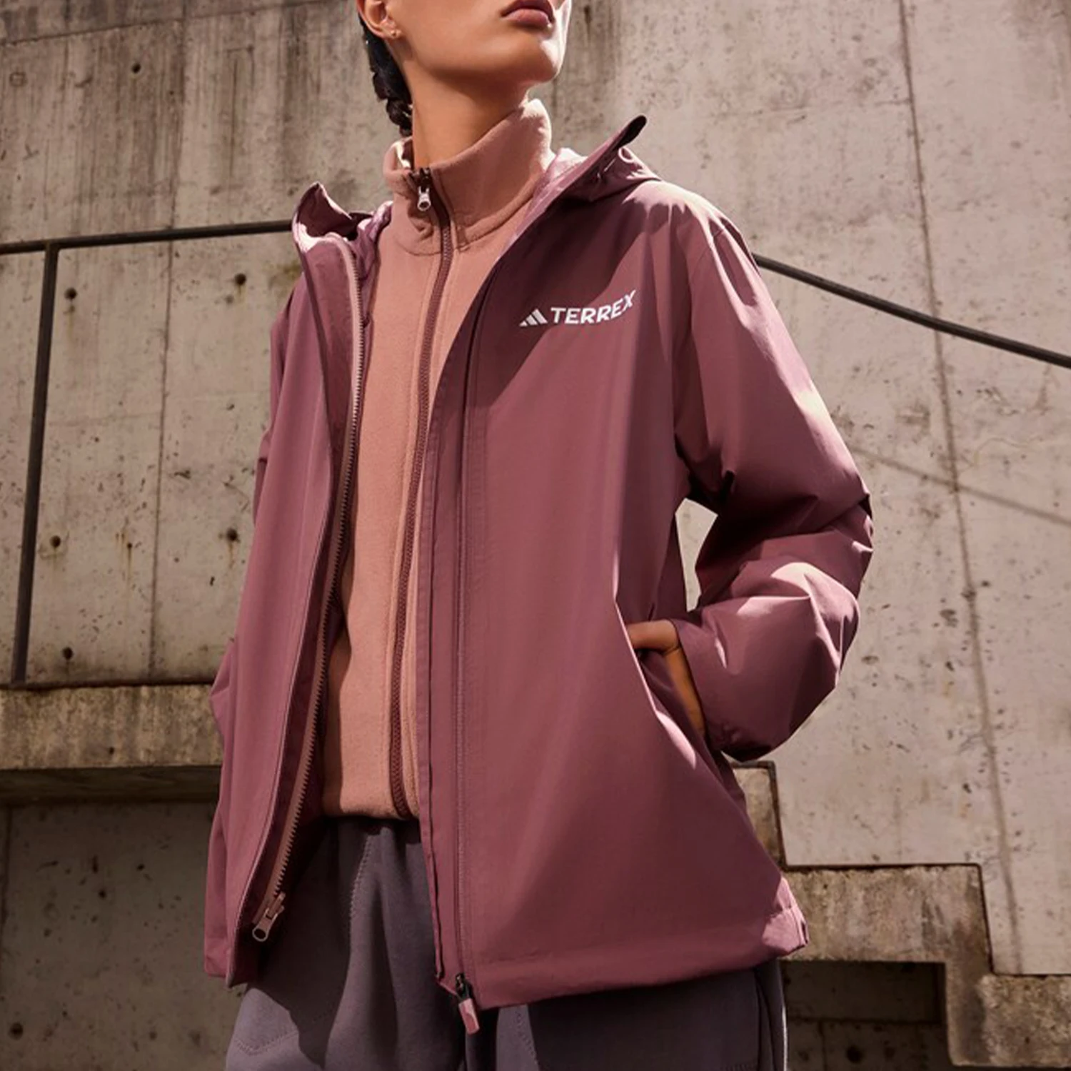 

Adidas genuine New Women's Outdoor Warm Hooded 3-in-1 Jacket JY4793