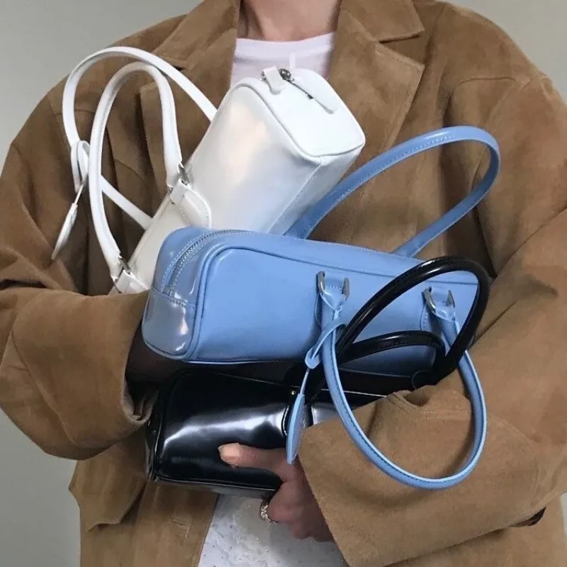 Early Spring New Cowhide Large Capacity Handbags Korea All-match Literary Minority Underarm Bag Vintage Love Stereoscopic Armpit