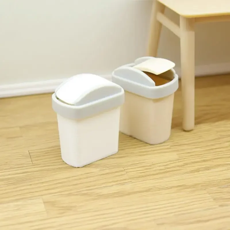 

1Pcs Mini Flip Cover Trash Can Dustbin Miniature Toy Model Scene Doll House Accessories Simulation Mini Waste Bin