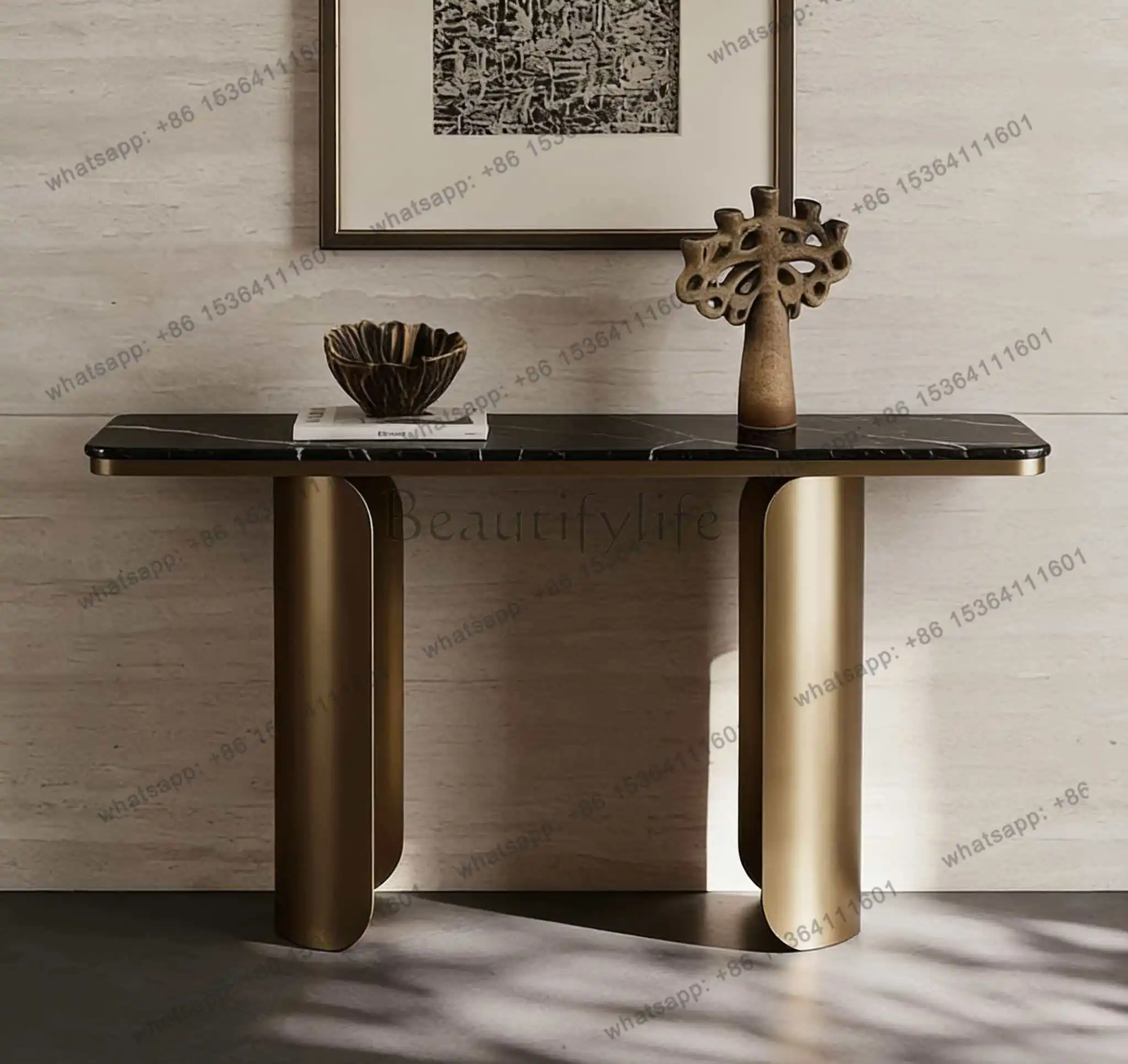 XX. Italian minimalism, entrance hall against the wall, end view table, living room corridor entrance