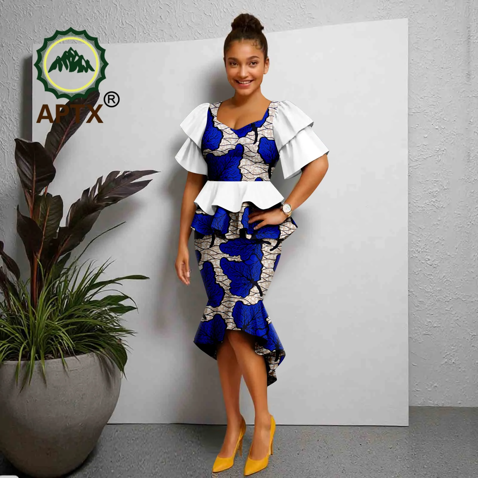 

African Outfit for Women Ankara Print Square Collar Short Sleeves Set Top and Knee-Length Skirt 2-Piece Dashiki Casual Suits