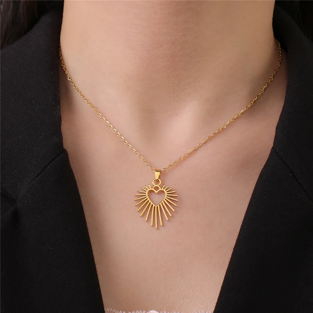 Skyrim Geometrische Herz Sonne Anhänger Tropfen Ohrringe Edelstahl Frauen Creolen wasserdichte Mode Hochzeit Schmuck Großhandel – Detail 1