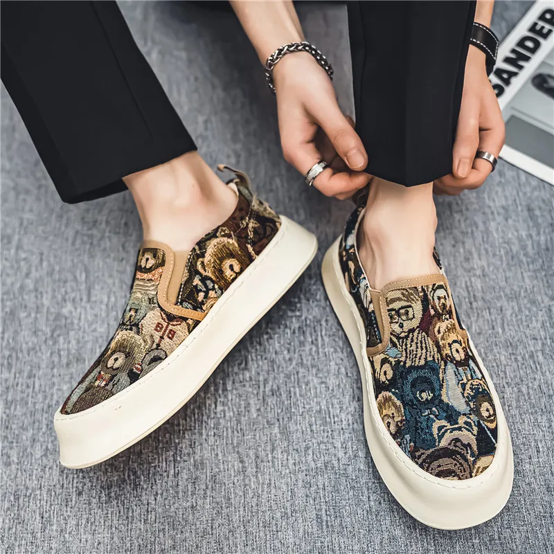 Autumn Men Casual Sneakers Flat Loafers Sports Shoes Personalized Bear Print Running Tennis Shoes Slip-on Outdoor Shoes For Male