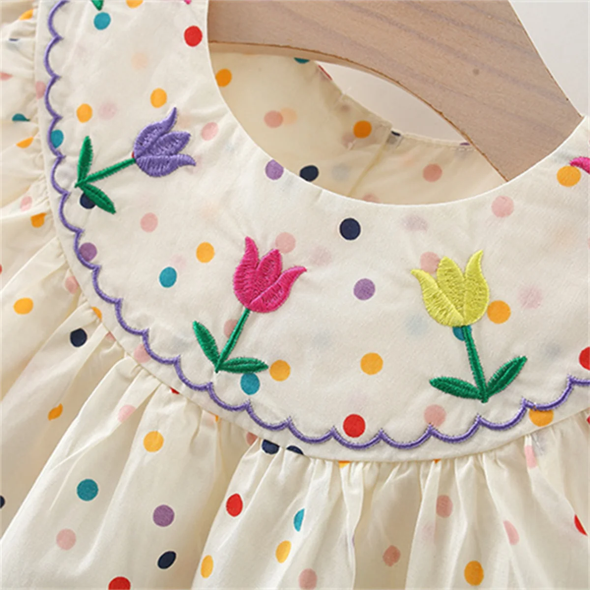 New Cute Girl\'S Dress Sweet Rose Embroidered Small Round Dots Korean Version Loose Bubble Sleeve Cotton Beach Skirt